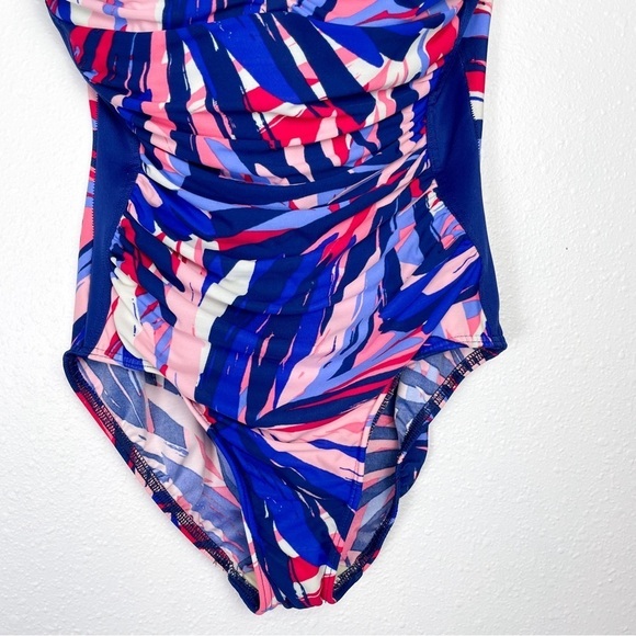 Miraclesuit Abstract Geometric one Piece Halter SwimSuit Sz. 8/10/12 - Picture 9 of 11